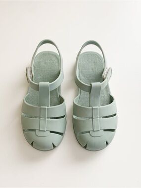 Zara Sandals • 26 (US Toddler Size 8)